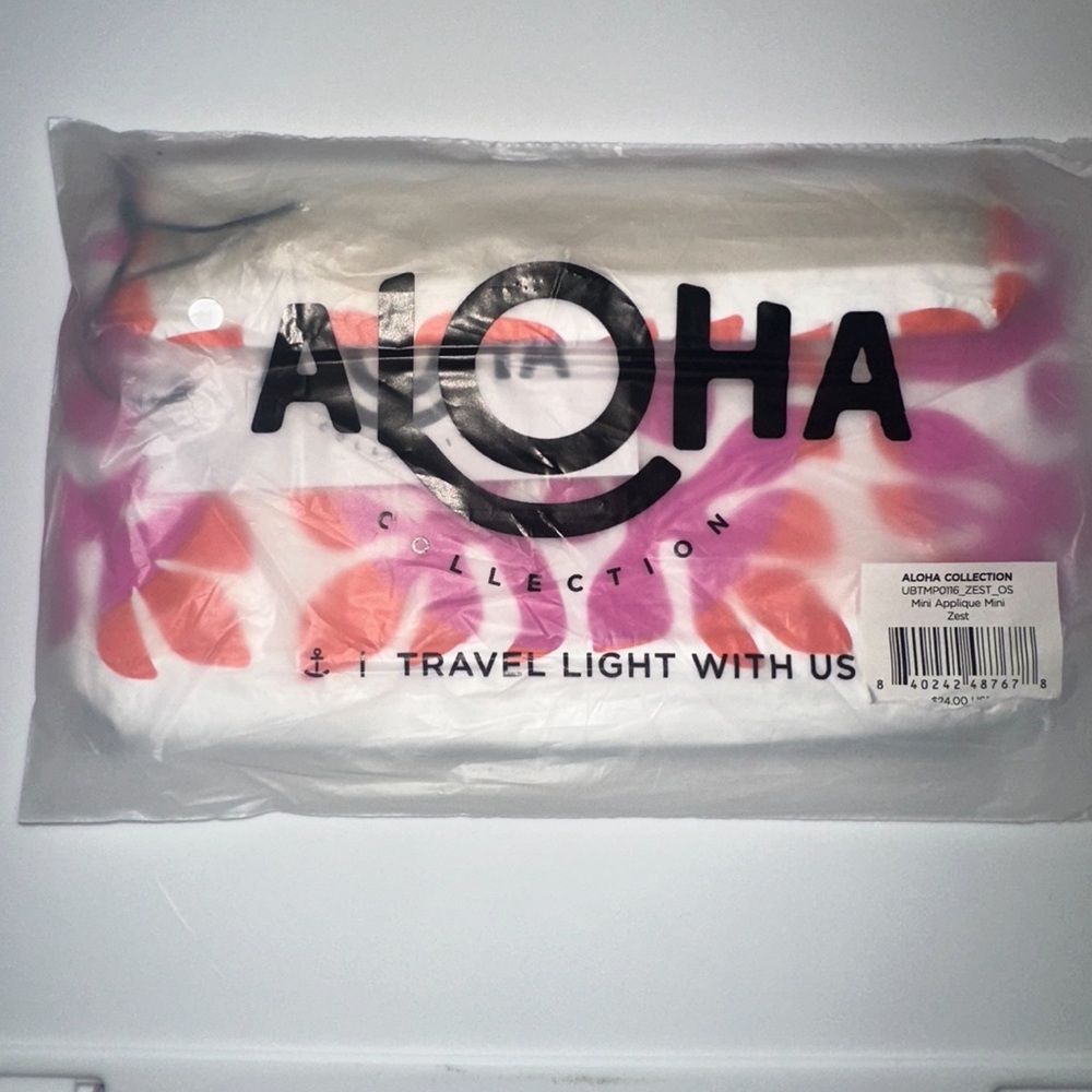 Aloha Collection Mini Pouch – Applique Zest – NWT / Sealed - Picture 2 of 2